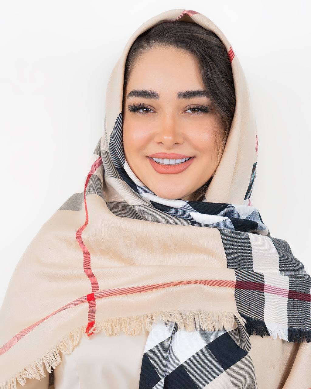 روسری بربری رنگ کرم
